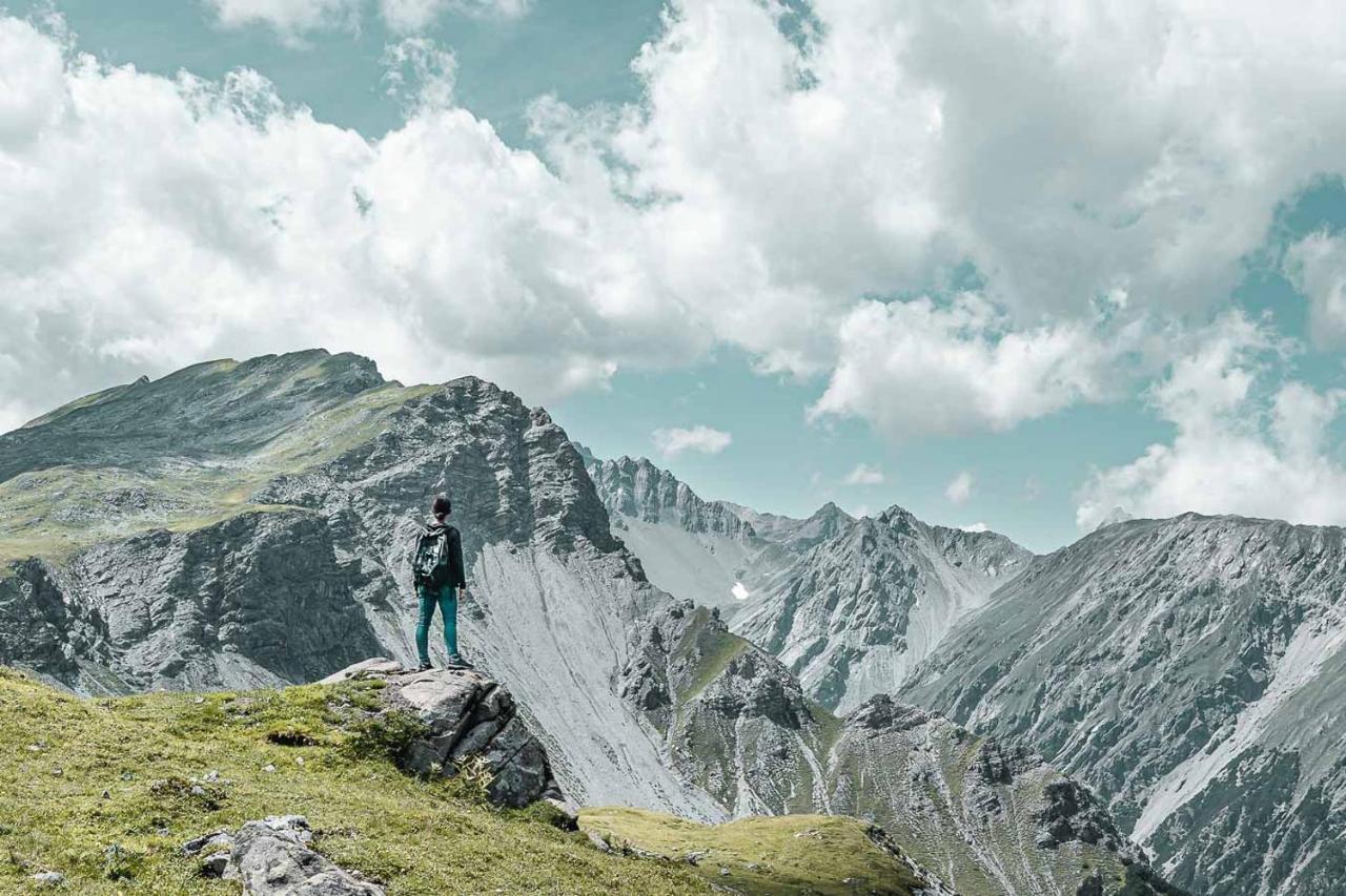 Hotel Alpensonne - Panoramazimmer & Restaurant 阿罗萨 外观 照片