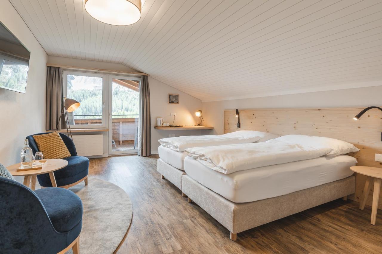Hotel Alpensonne - Panoramazimmer & Restaurant 阿罗萨 外观 照片