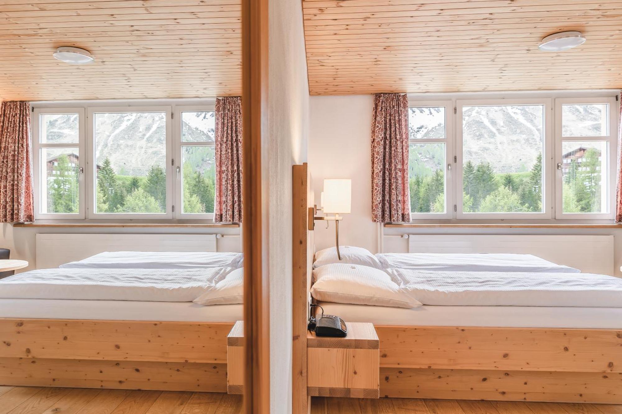Hotel Alpensonne - Panoramazimmer & Restaurant 阿罗萨 客房 照片