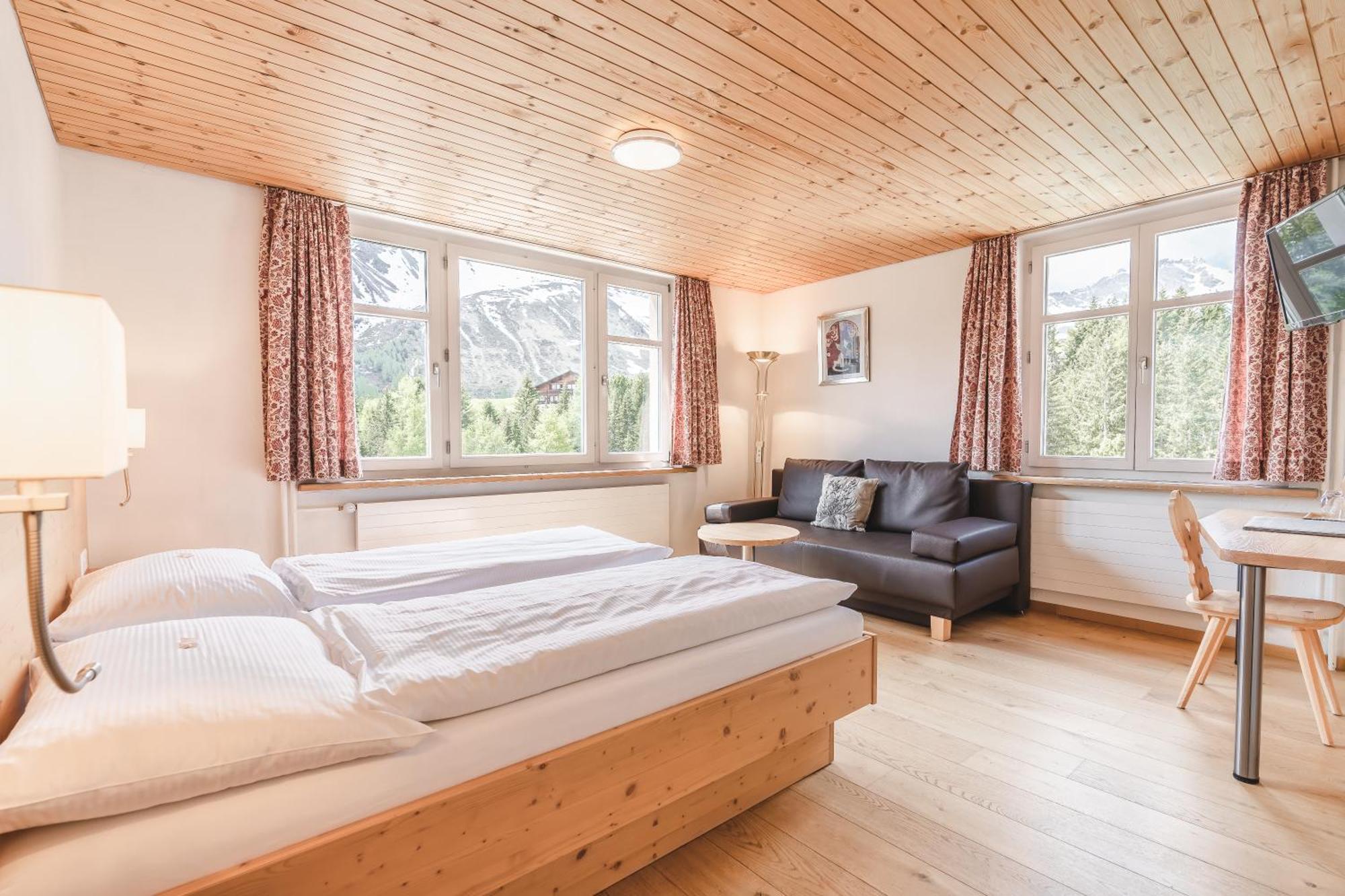 Hotel Alpensonne - Panoramazimmer & Restaurant 阿罗萨 客房 照片